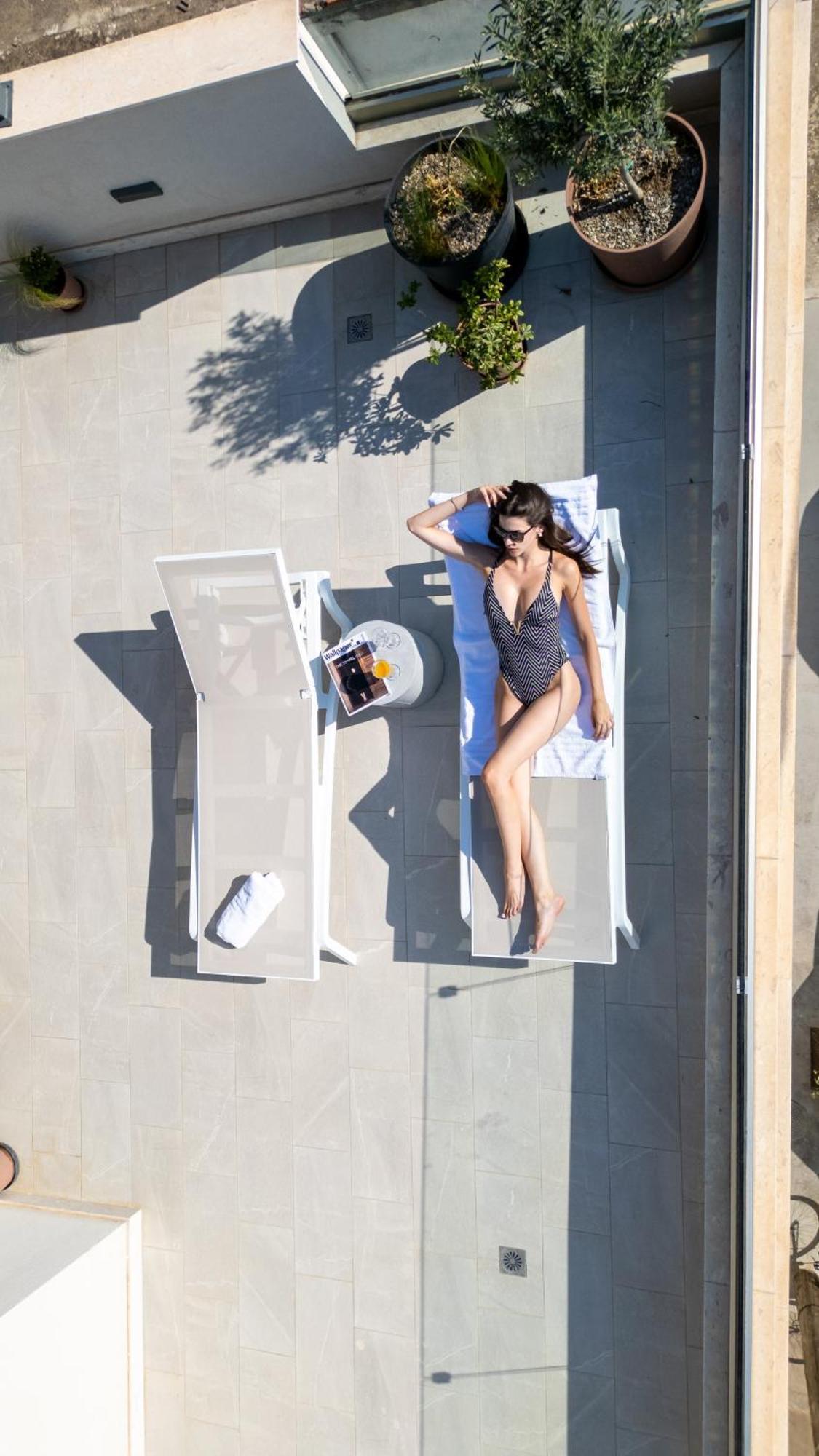 Villa Vesta Retire - Kalamata Mediterranean Villas エクステリア 写真
